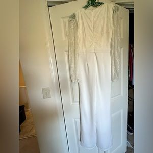 Lulus jumpsuit size XS. Worn once for a bridal shower!